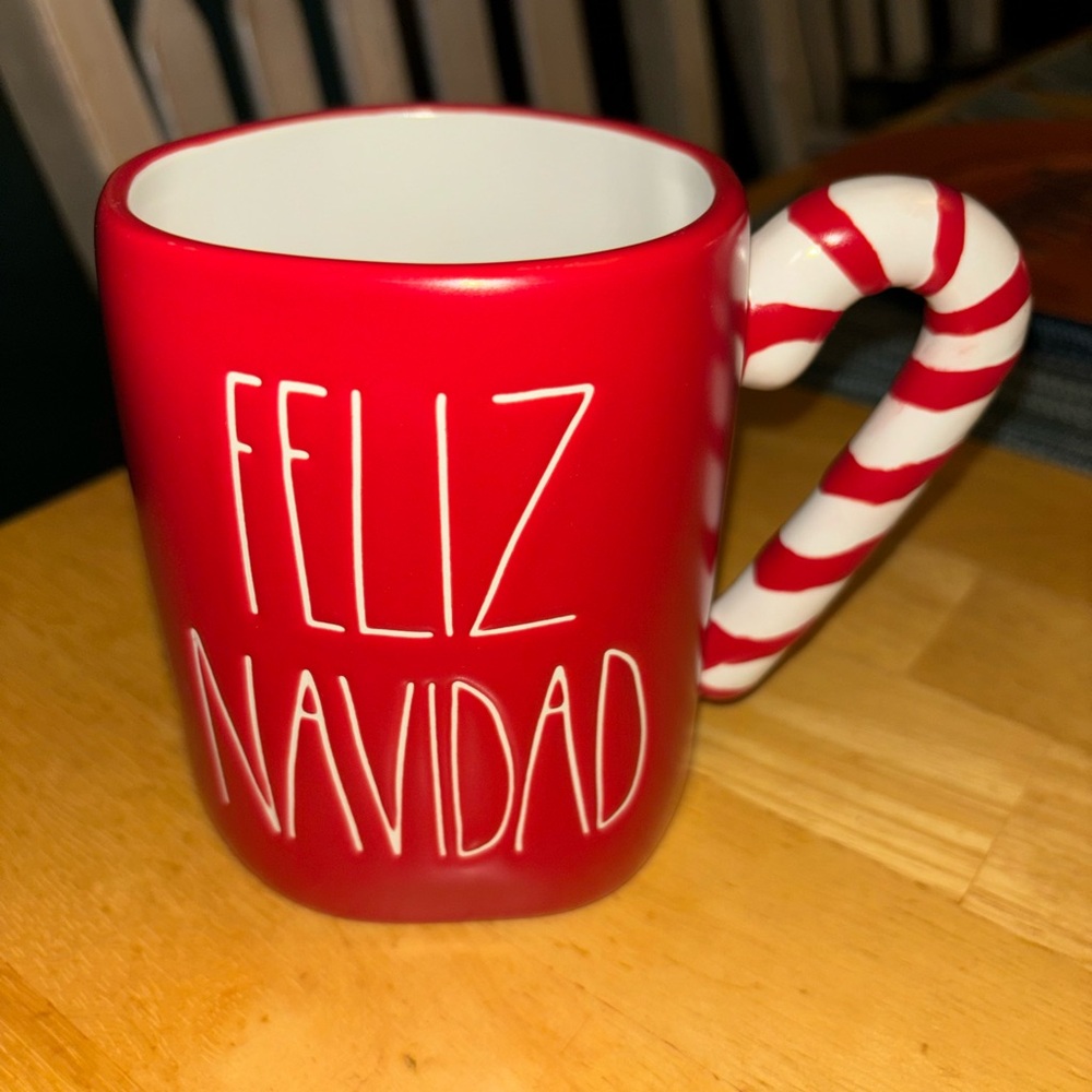 Rae Dunn | “Feliz Navidad” Mug w/ Candy Cane handle -160z- Brand New!